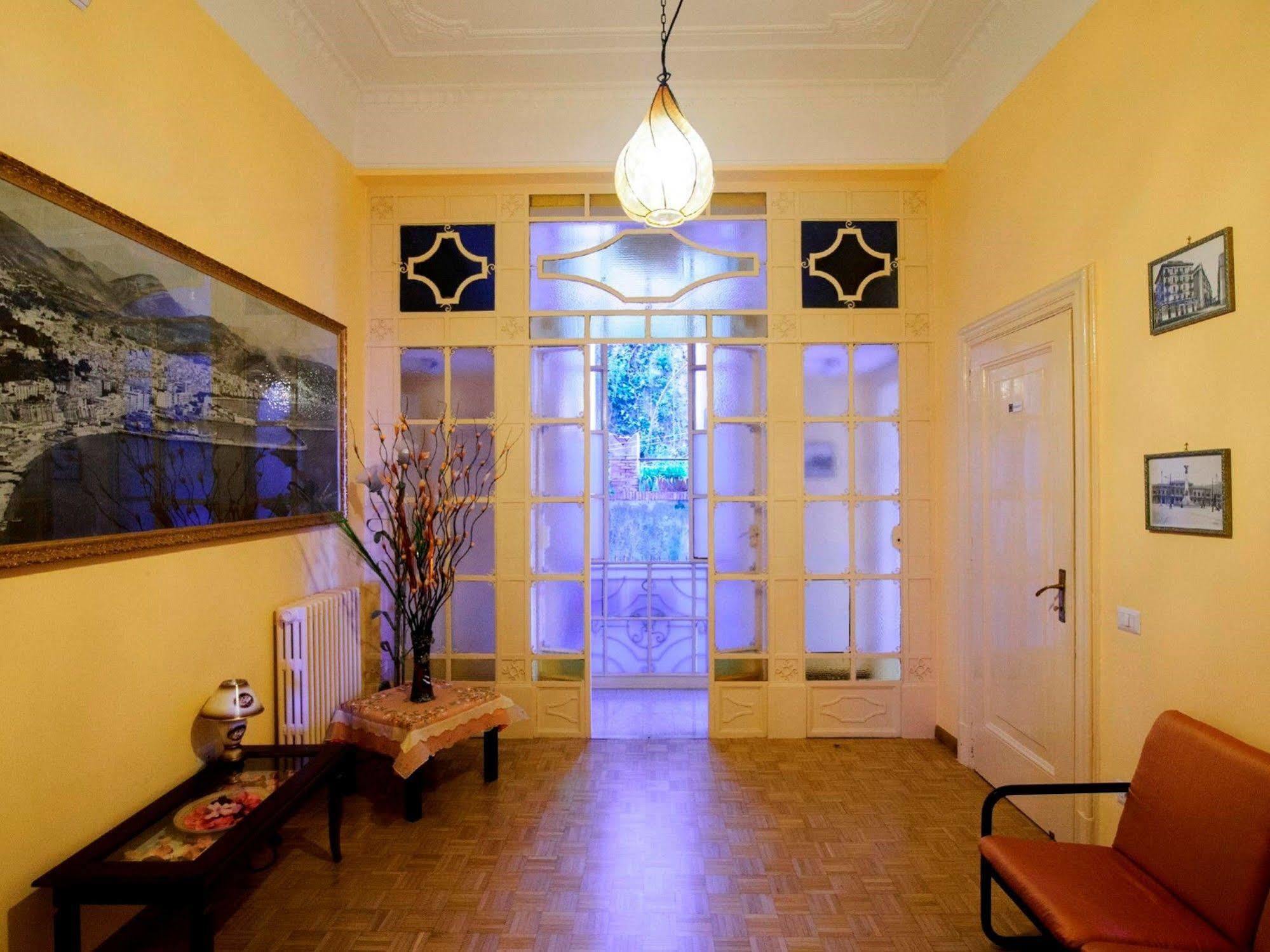 Barone Bed And Breakfast Σαλέρνο Εξωτερικό φωτογραφία